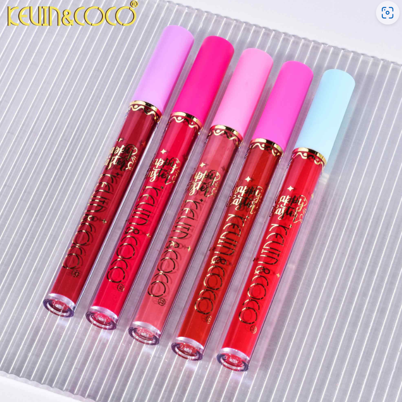 KIT LABIAL Y DELINEADOR LABIOS KEVIN&COCO